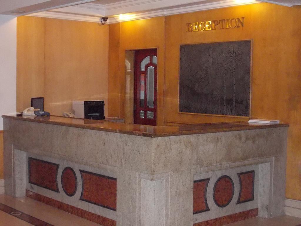 Hotel Metro Manor Chennai Ngoại thất bức ảnh